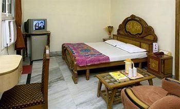 Hotel Royal Holidays3