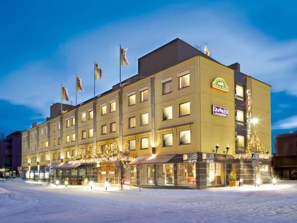 City Hotel0