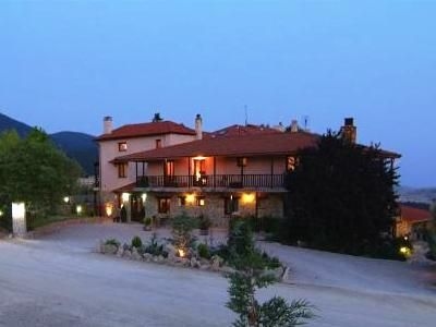 Boutique Hotel Skamnos3