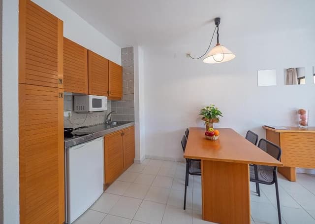 APARTMENT CAPACITY 4 ONE BEDROOM