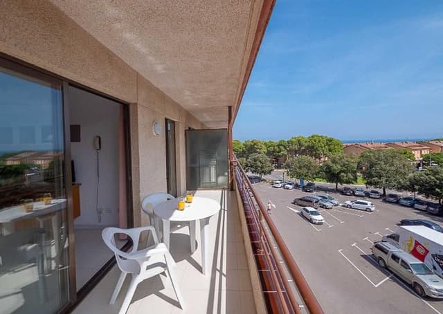 APARTMENT CAPACITY 4 ONE BEDROOM