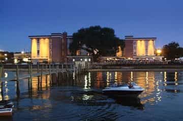 Holiday Inn Traverse City