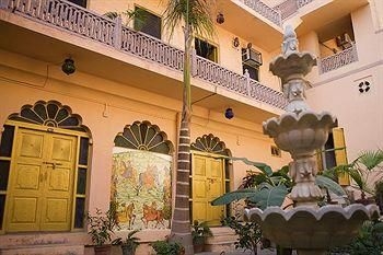 Hotel Krishna Prakash Heritage Haveli3