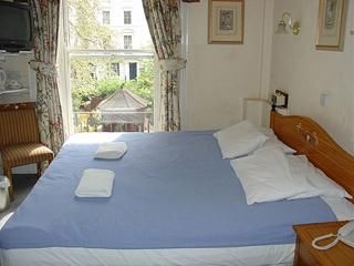 Royal Norfolk Hotel2