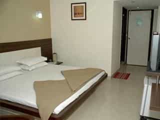 Savshanti Towers Hotel