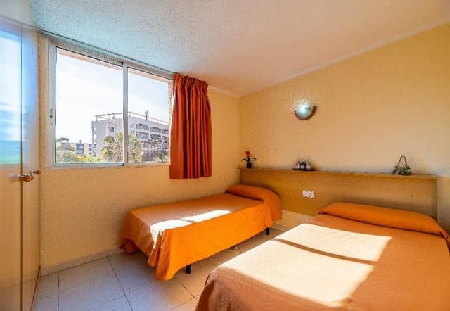 APARTMENT CAPACITY 6 TWO BEDROOMS