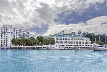 Avillion Admiral Cove0