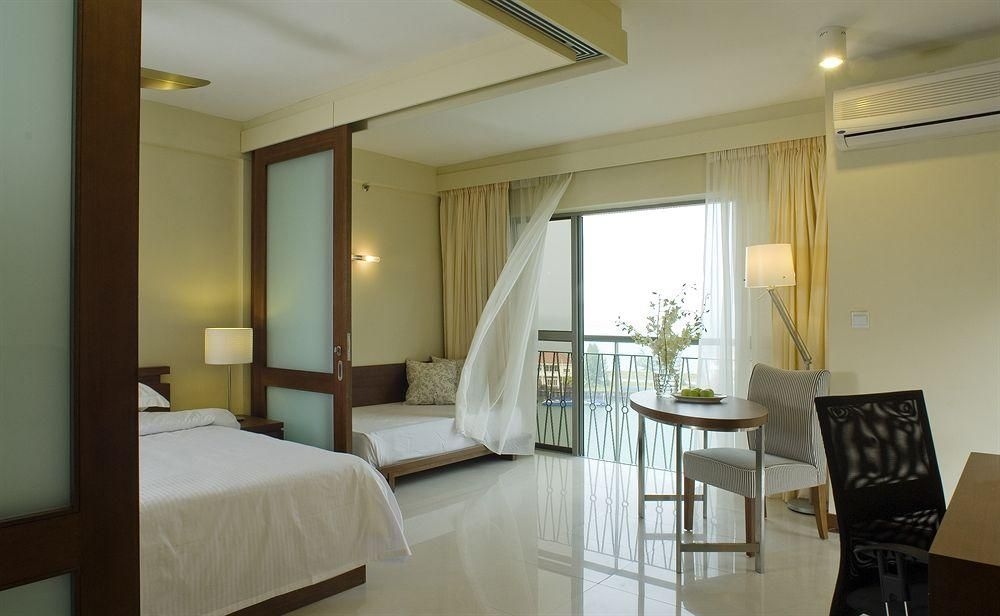 Avillion Admiral Cove3