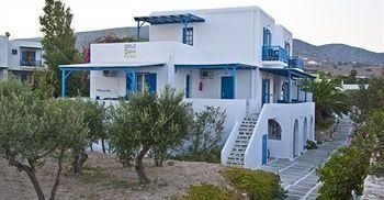 Dimitra Studios Apartments3