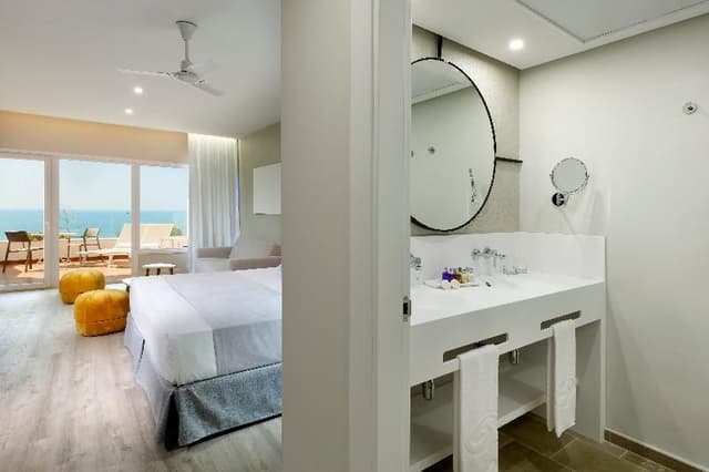 JUNIOR SUITE CAPACITY 3
