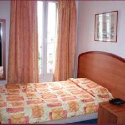 Hotel Les Jardins d'Asnieres1