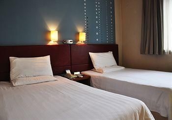 เปียวโฮมอินน์ ปักกิ่ง กั๋วเหมาตะวันออก (Piao Home Inn Beijing Guo Mao East)2