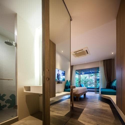 Pantai Corner Double Room