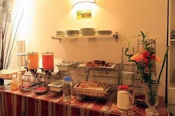 Ariston Hotel2