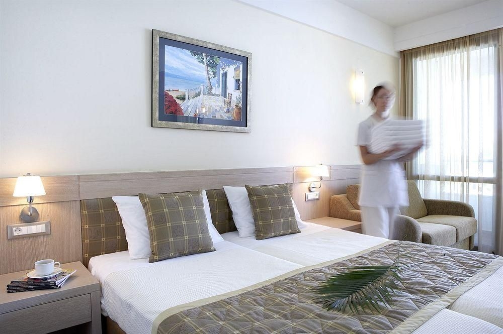 Thalassa Beach Resort4