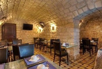Hotel Faubourg 216-2242