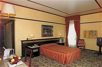 Politeama Palace Hotel1