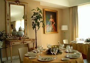 Solofra Palace1