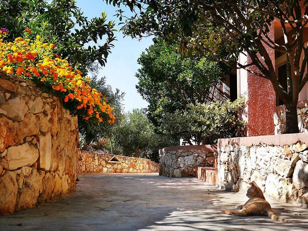 Areti Aparthotel3