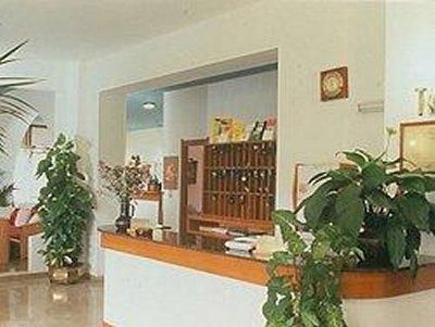 La Playa Hotel0