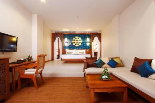 Deluxe Double Room with Pool Access