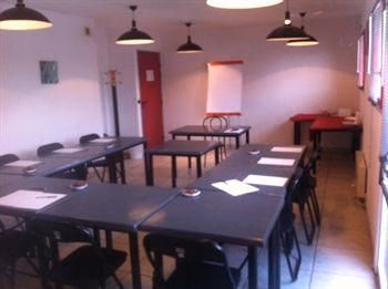 Balladins Calais4