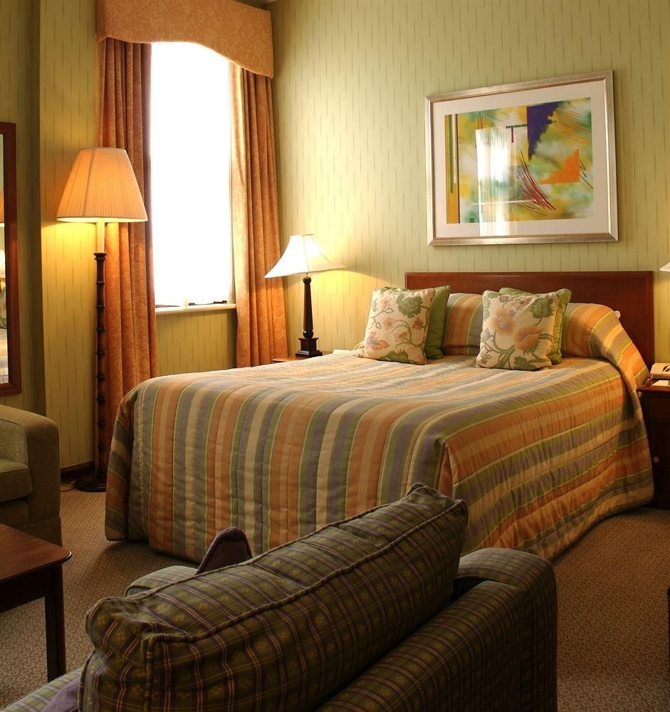The Vermont Hotel4