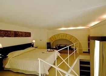 Ucciardhome3