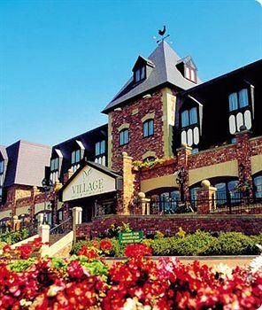 Village Wirral - Hotel & Leisure Club1