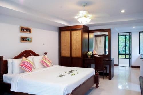 Deluxe Double or Twin Room with Garden View