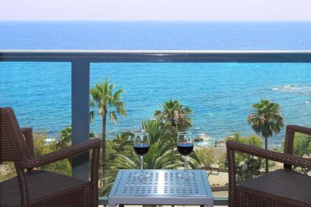 SUITE SEA VIEW