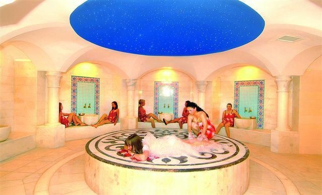 Royal Dragon Hotel2