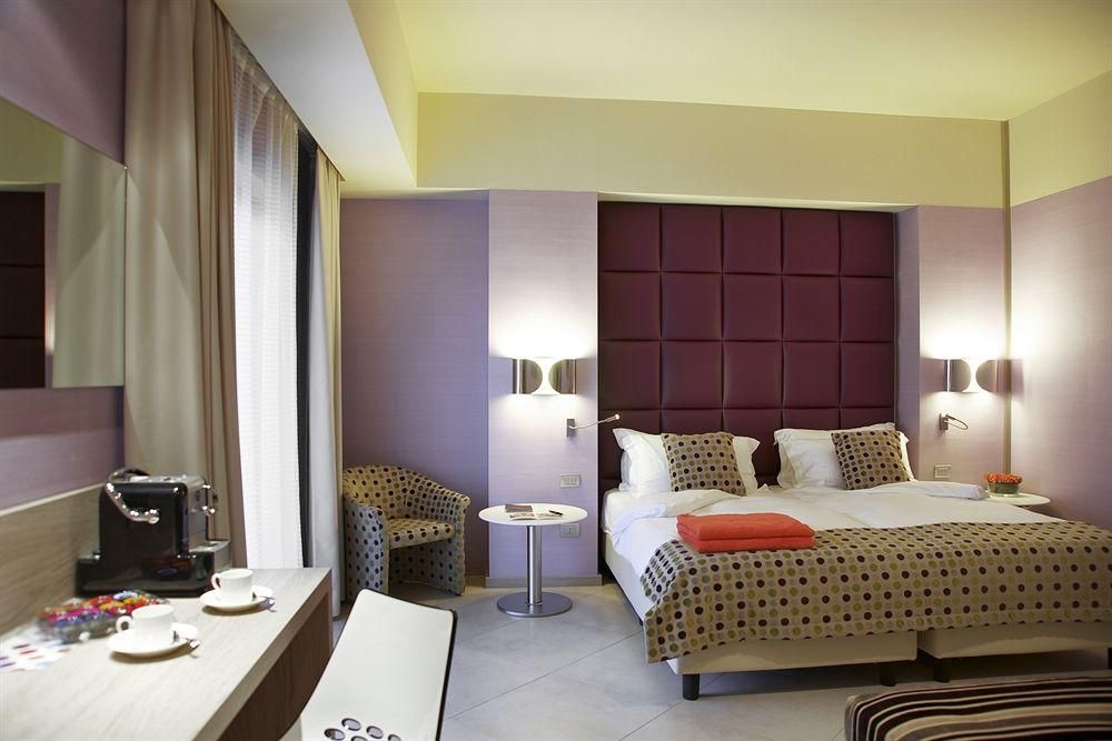 Jazz Hotel2