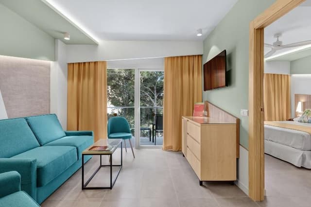 JUNIOR SUITE WITH BALCONY