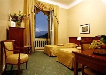 Excelsior Palace Hotel2