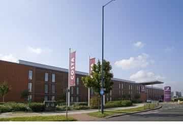 Premier Inn Heathrow Airport Premier Inn Heathrow Airport