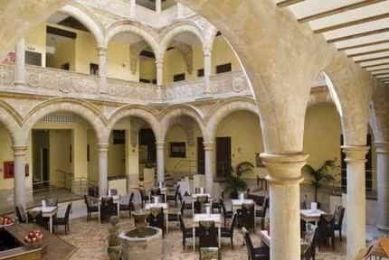Palacio de los Salcedo