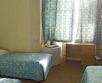 โรงแรมเซ็นทรัล โกลด์เดอร์ส กรีน (Central Hotel Golders Green)0