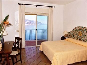 Bay Palace Hotel1