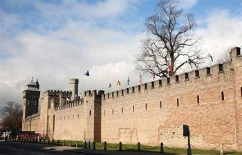 Ibis Cardiff0