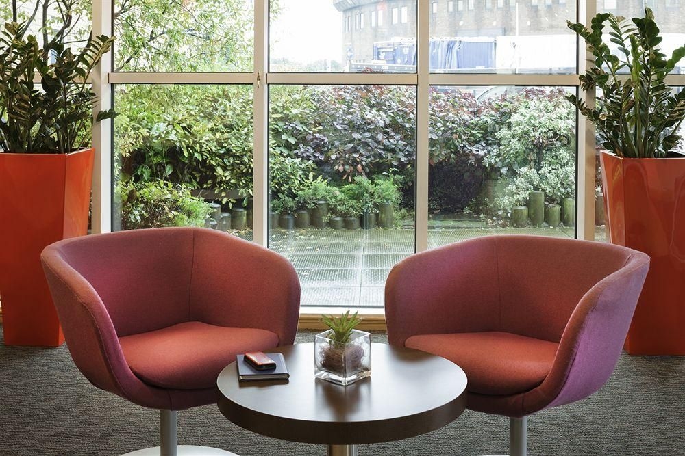 Ibis Cardiff4