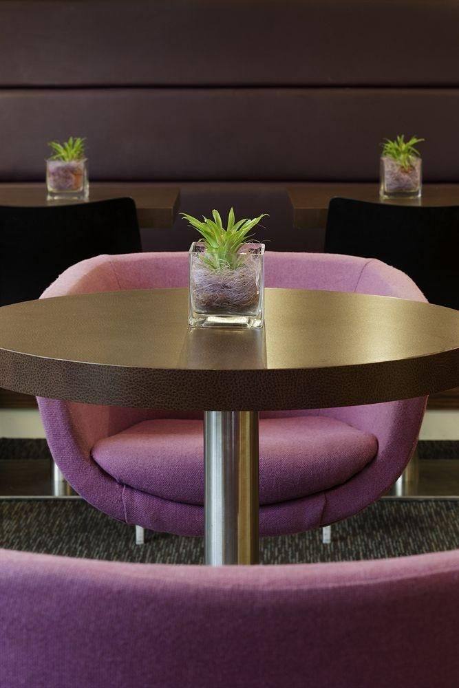 Ibis Cardiff3
