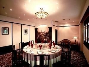 Dahua Hotel Shanghai0