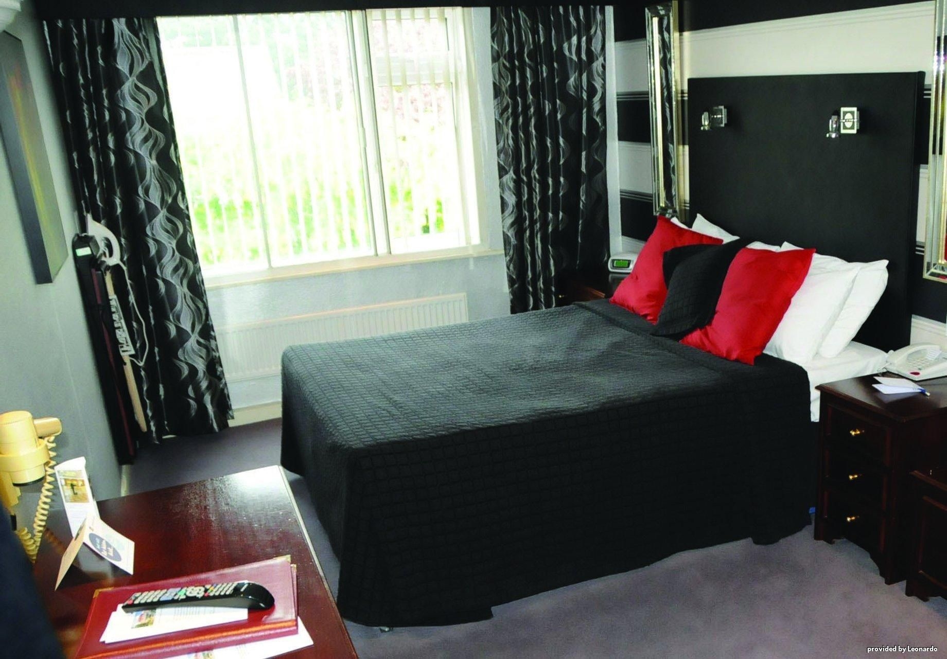 Best Western Parkmore Hotel3