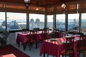 Grand Liza Hotel1