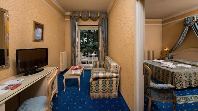 SUITE CLASSIC WITH BALCONY