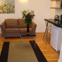 Hyde Park Executive Apartments0