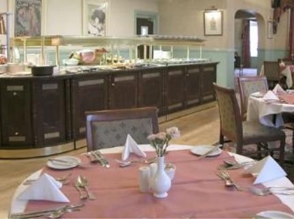 Prince Of Wales Hotel2