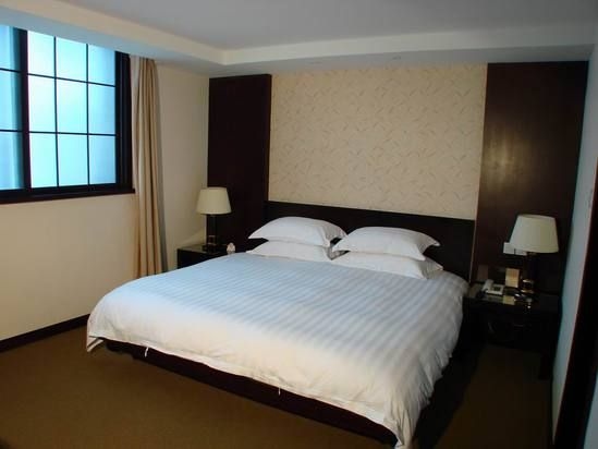 โรงแรมจงเตี้ยน เซี่ยงไฮ้ (Zhongdian Hotel Shanghai)3