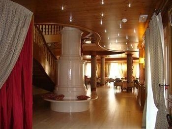 Cristal Palace4